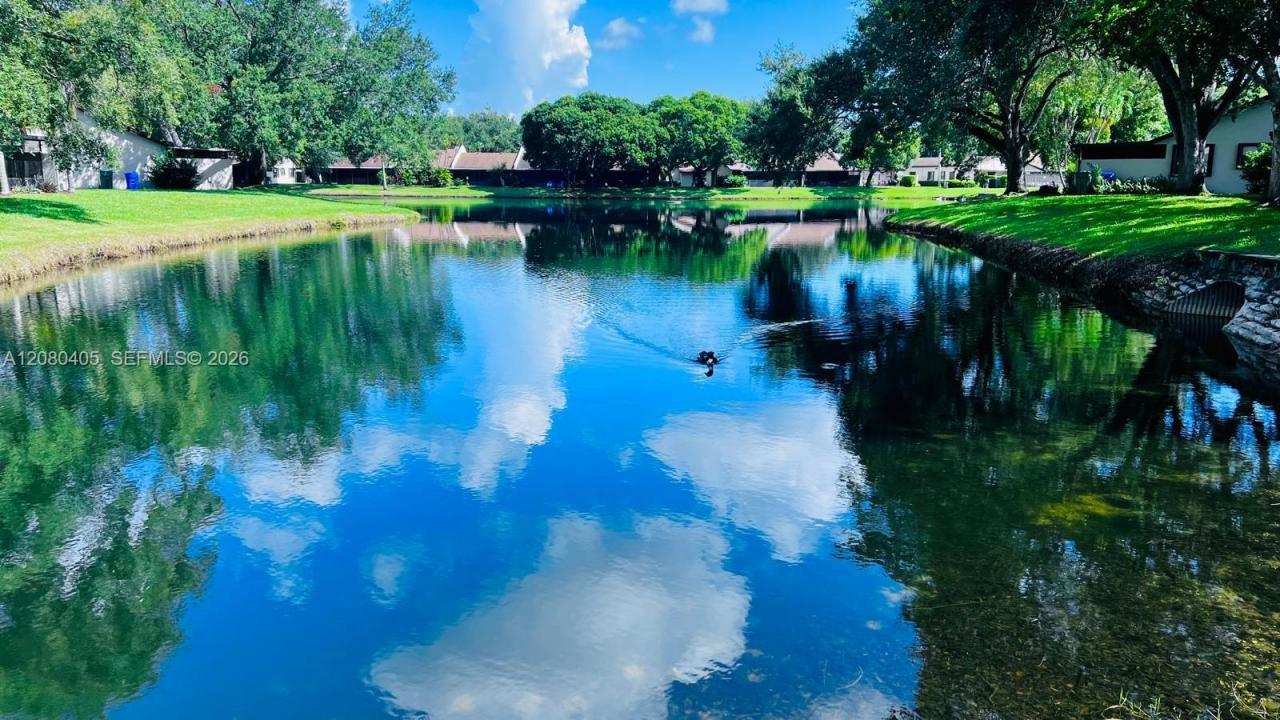 1531 NW 98th Ave, Pembroke Pines, Floride 33024, États-Unis