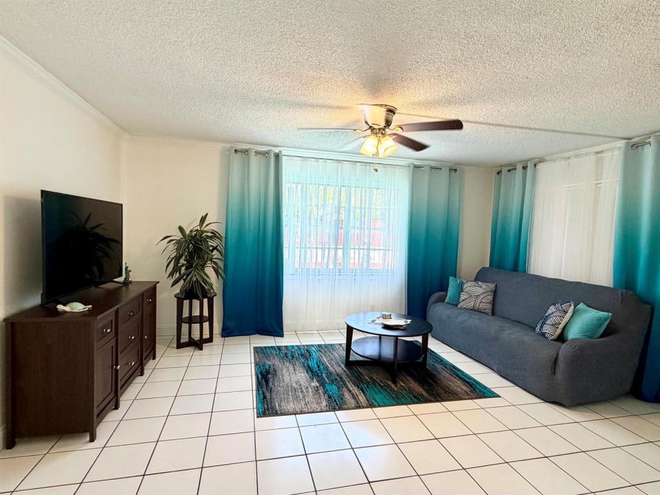 500 NE 1ST Street 2, Pompano Beach, Florida 33060, Stati Uniti