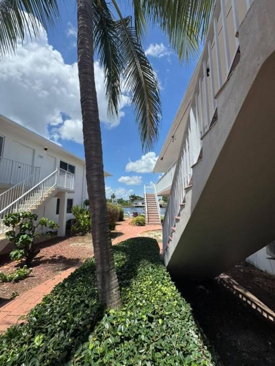 999 S RIVERSIDE Drive 101, Pompano Beach, Florida 33062, USA