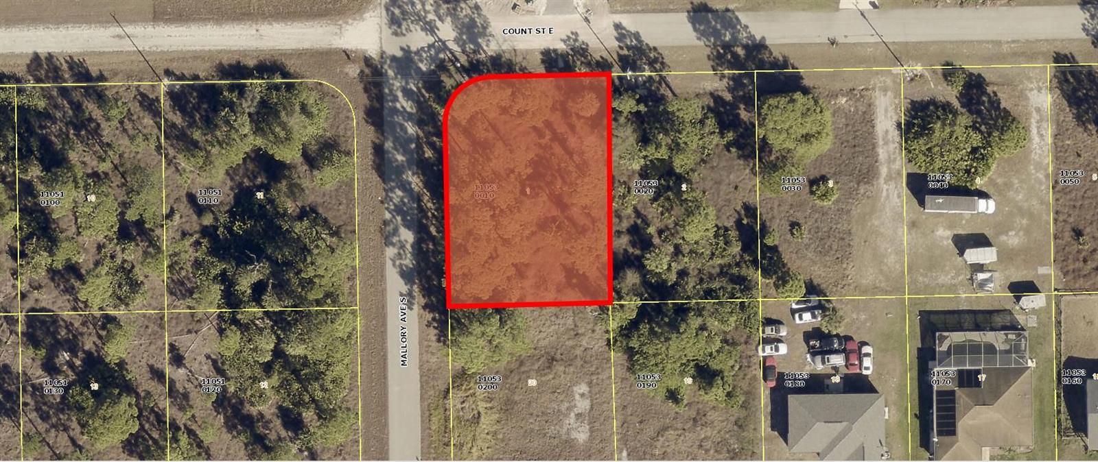 1234 COUNT E Street, Lehigh Acres, Flórida 33974, Estados Unidos
