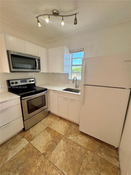 1020 SW 7 th 9, Miami, Floride 33130, États-Unis