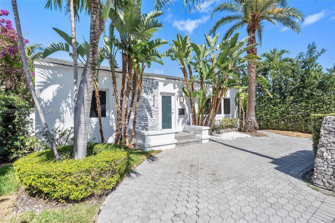 8934 Harding Ave N/A, Surfside, Floride 33154, États-Unis