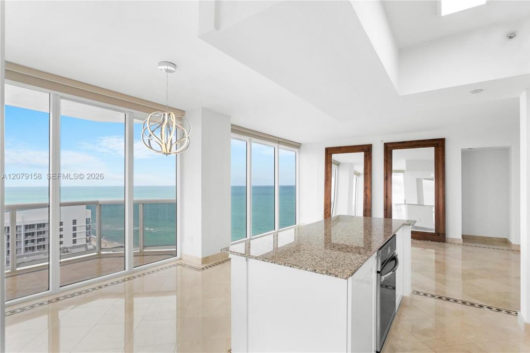 4779 Collins Ave 2707, Miami Beach, Floride 33140, États-Unis