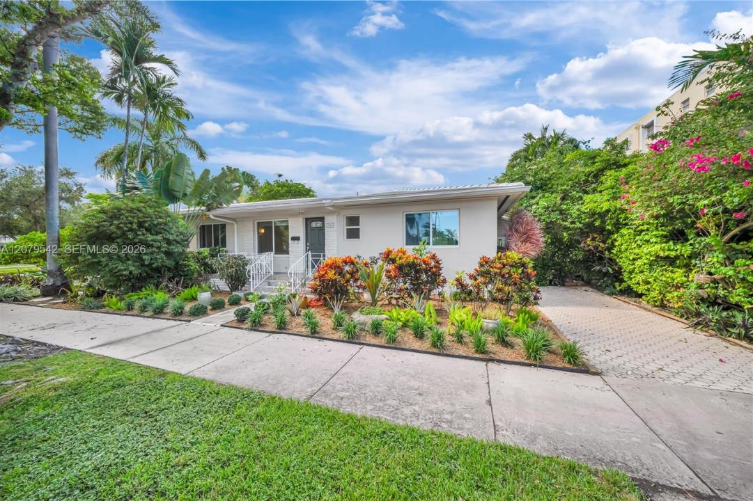 3145 Segovia St -, Coral Gables, Florida 33134, Stati Uniti