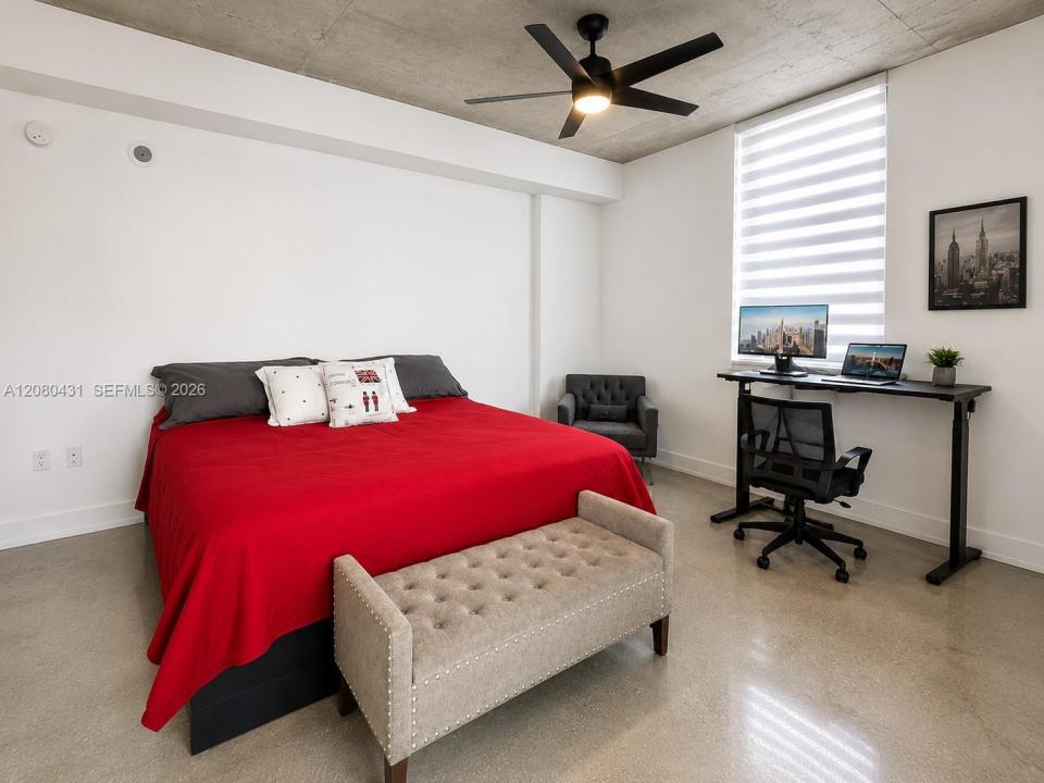 234 NE 3rd St 2107, Miami, Florida 33132, Stati Uniti
