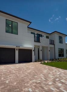 8540 NW 160th Terrace, Miami Lakes, Floryda 33016, USA