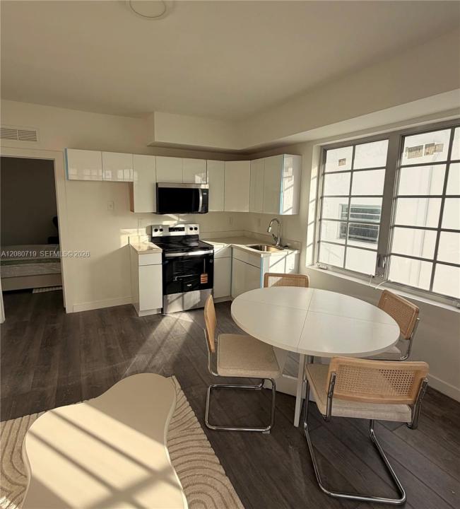 1525 Euclid Ave 2, Miami Beach, Florida 33139, USA
