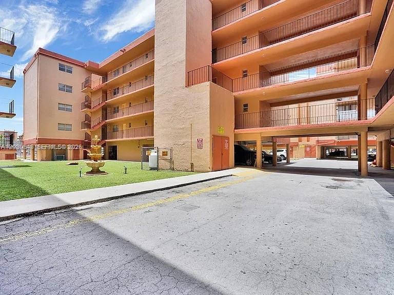 1850 W 56th St 2305, Hialeah, Floride 33012, États-Unis