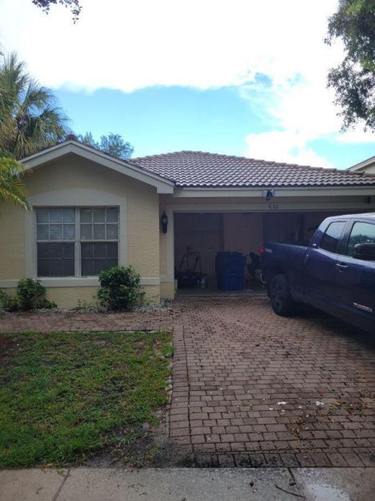638 PEPPERGRASS Run, Royal Palm Beach, Florida 33411, USA