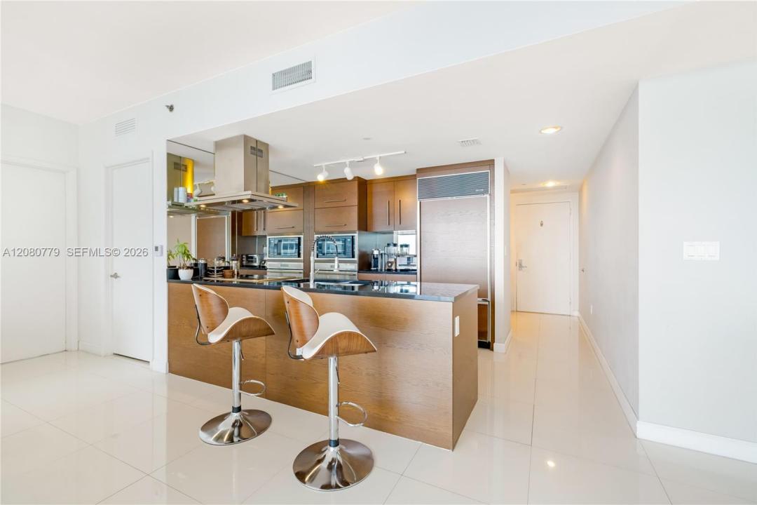 495 Brickell Ave 4704, Miami, Floride 33131, États-Unis