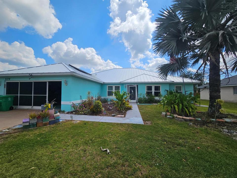 1179 SW DORCHESTER Street, Port St. Lucie, Floride 34983, États-Unis