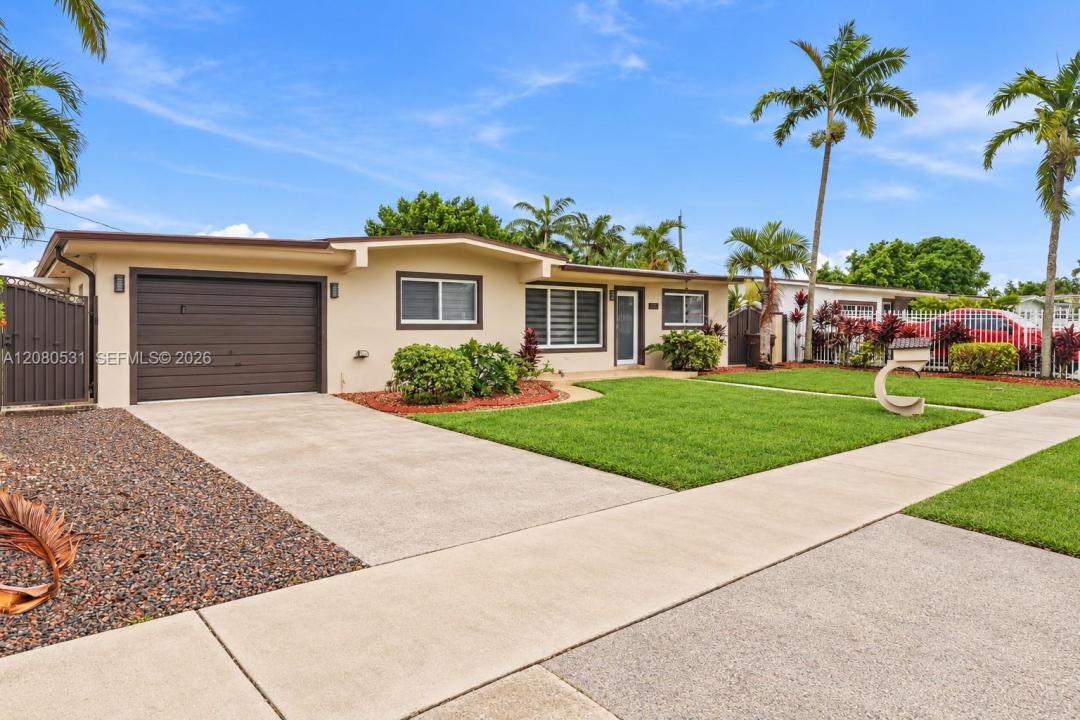 5505 W 14th Ln, Hialeah, Florida 33012, Stati Uniti