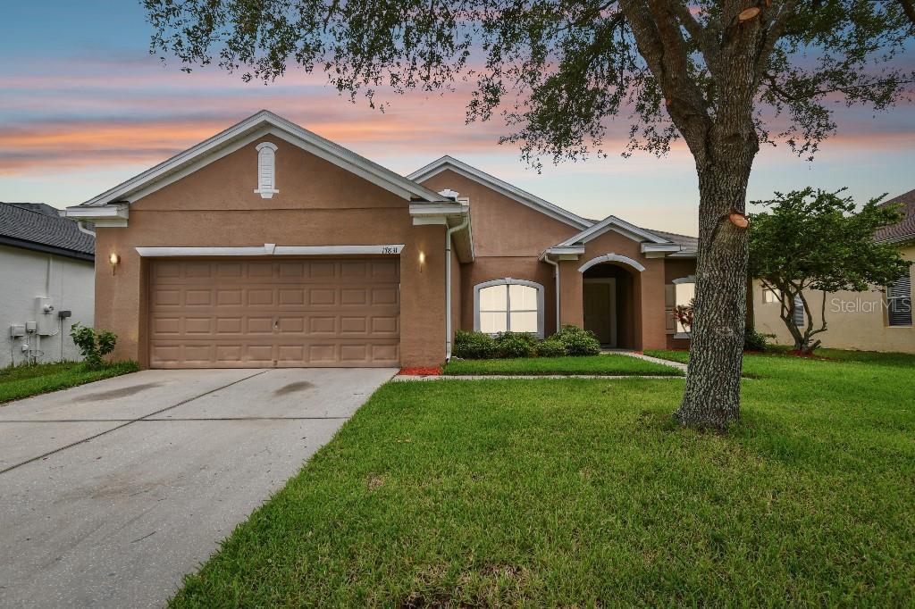 17831 GOLDEN LEAF Lane, Orlando, Florida 32820, USA