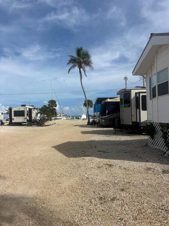 36 E 2ND 3P, Key Largo, Floryda 33037, USA