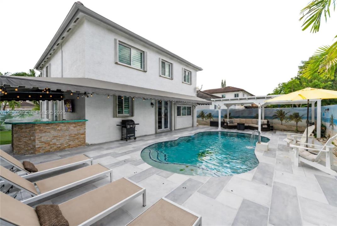 15740 SW 141st St, Miami, Florida 33196, USA