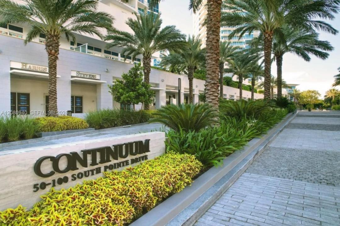 100 S Pointe Dr 1709, Miami Beach, Floride 33139, États-Unis