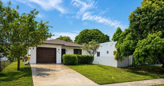 529 NW 16th Ave, Fort Lauderdale, Florida 33311, USA