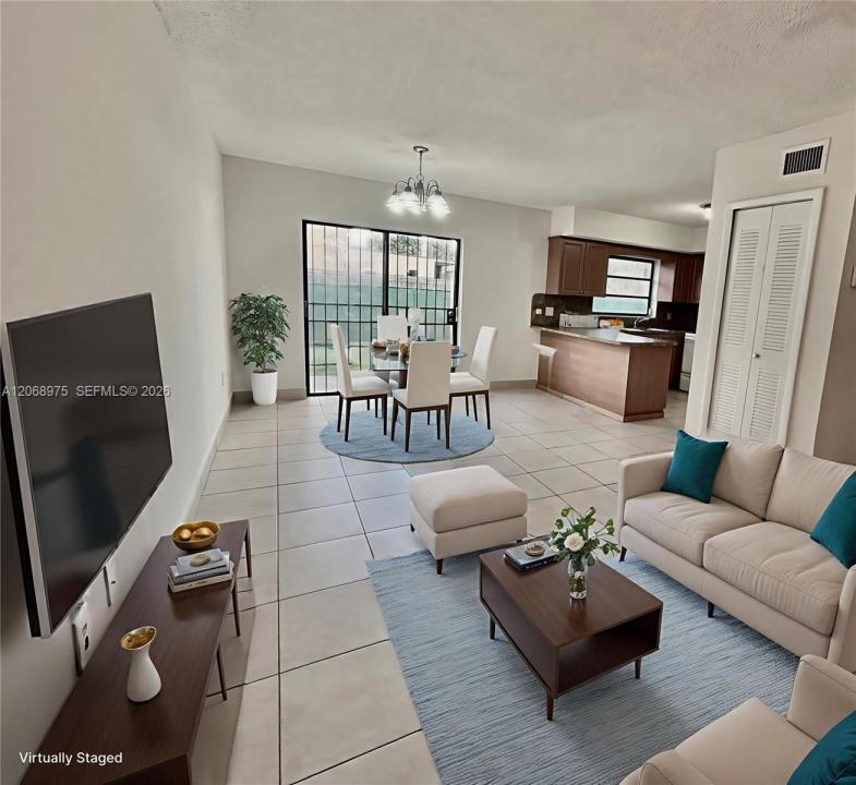 1095 W 37th St, Hialeah, Florida 33012, Estados Unidos
