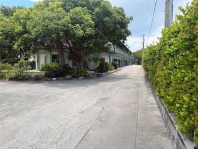 701 S Royal Poinciana Blvd 12, Miami Springs, Florida 33166, USA