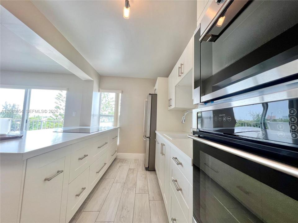 1300 Alton Rd 6C, Miami Beach, Floride 33139, États-Unis