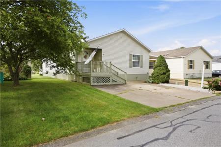 177 Songbird Lane, Tiverton, Rhode Island 02878, USA
