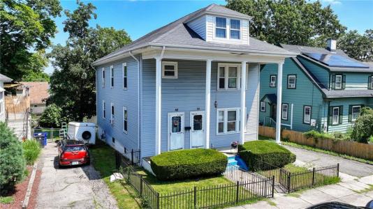 68 Wilcox Avenue, Pawtucket, Rhode Island 02860, USA