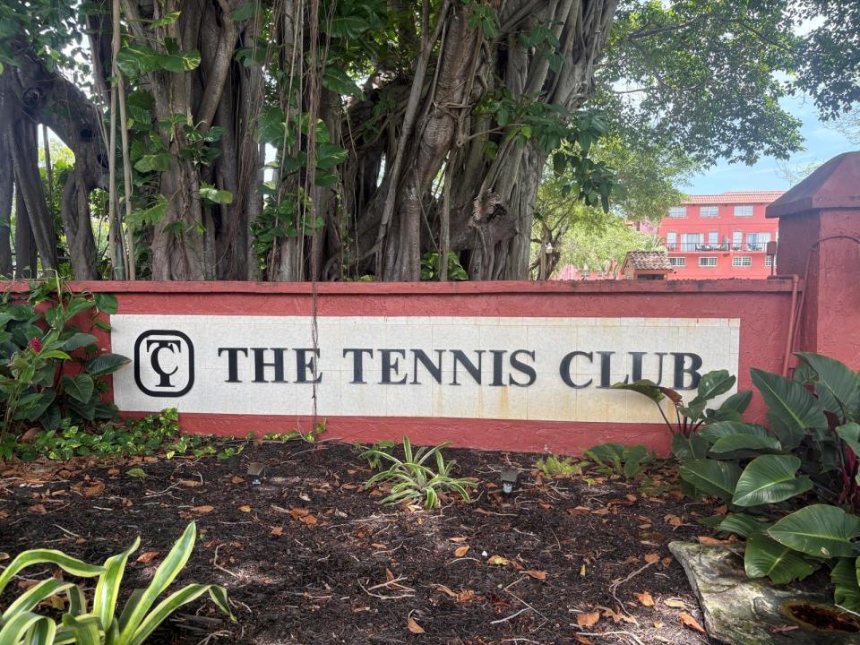 680 TENNIS CLUB Drive 303, Fort Lauderdale, فلوريدا 33311, الولايات المتحدة
