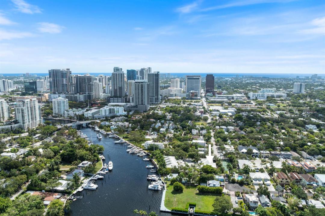 517 SW 7th Avenue 7, Fort Lauderdale, Floride 33315, États-Unis
