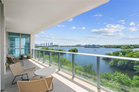 17111 Biscayne Blvd 402, North Miami Beach, Flórida 33160, Estados Unidos