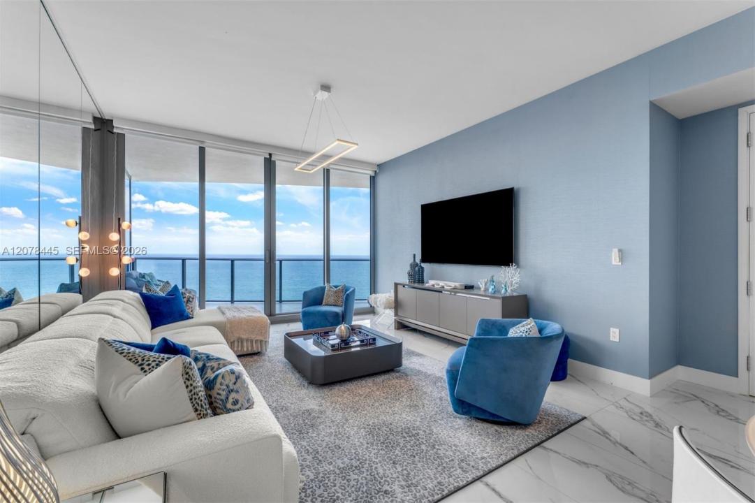 15701 Collins Ave 3803, Sunny Isles Beach, Florida 33160, USA