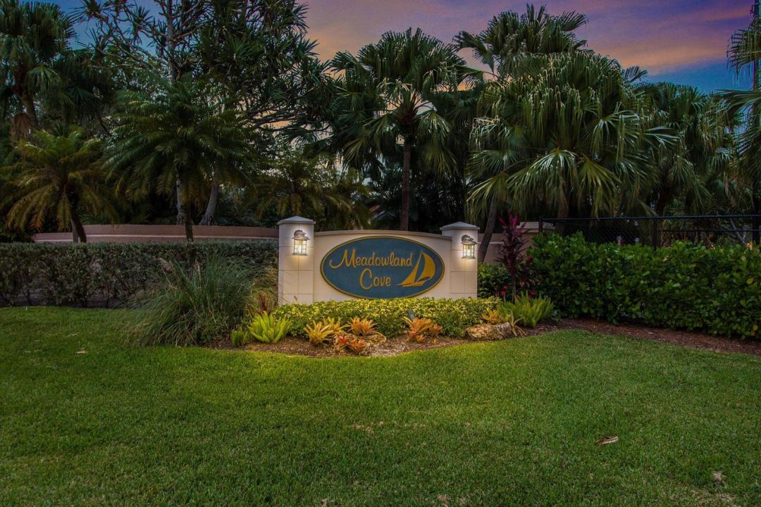 13053 Meadowbreeze Drive, ウェリントン, フロリダ 33414, アメリカ合衆国