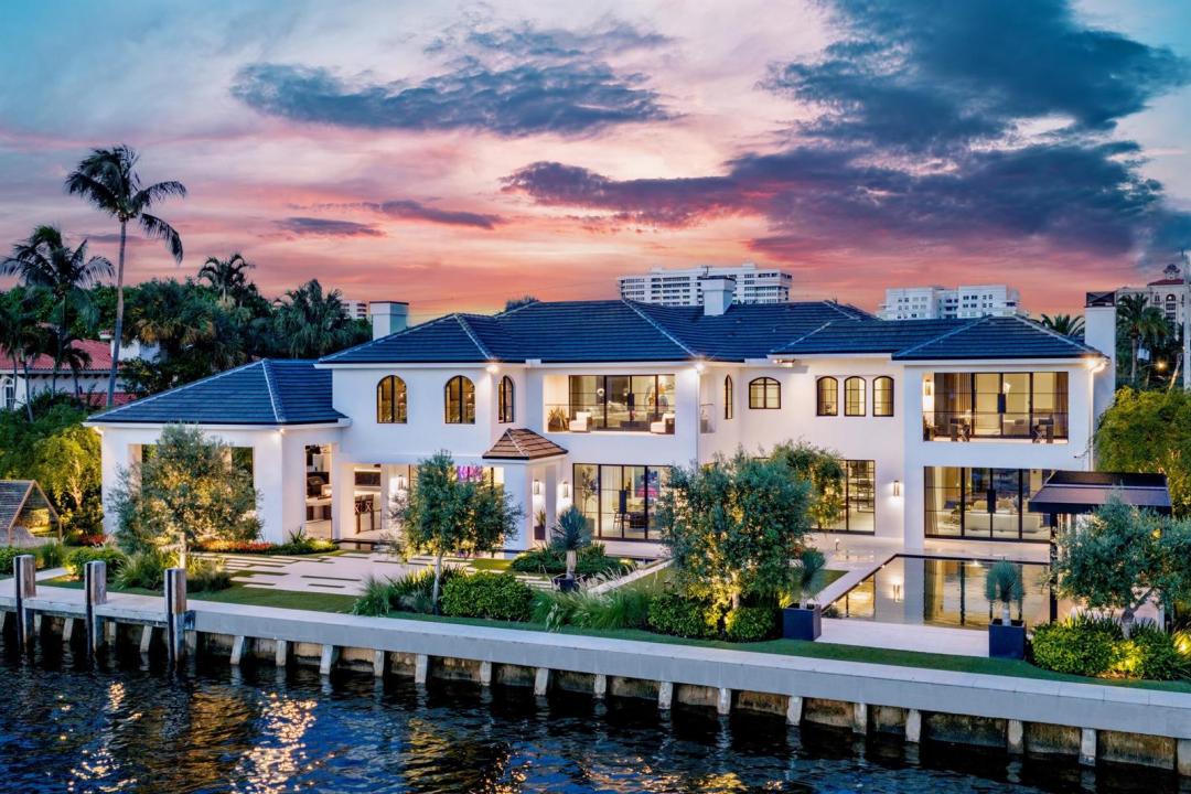2401 Spanish River Road, Boca Raton, Florida 33432