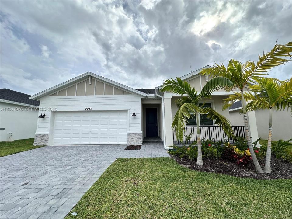 9035 Dahlia Cir 9035, Port St. Lucie, Floride 34986, États-Unis