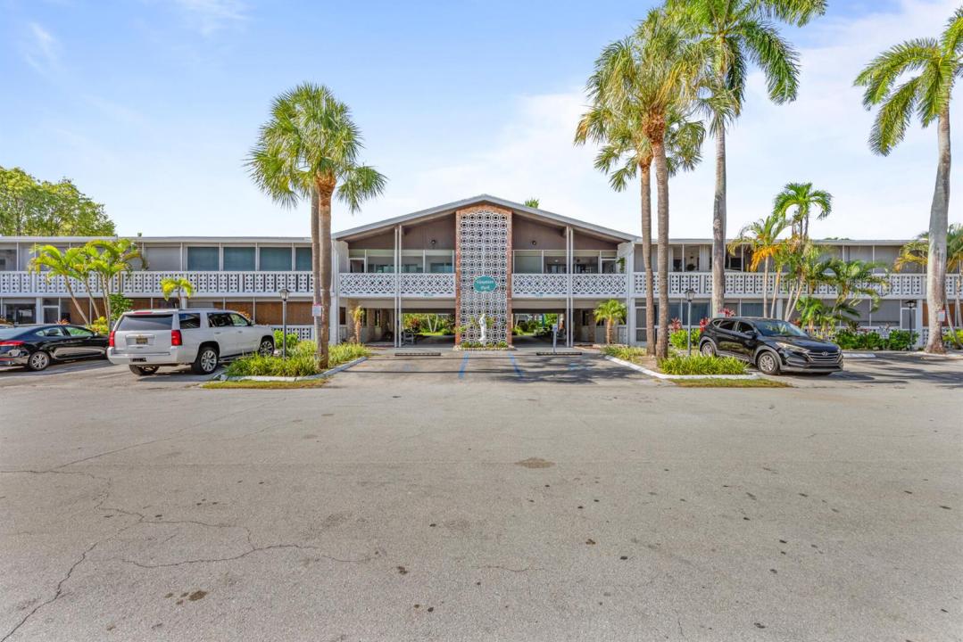 2151 NE 42nd Court 225, Lighthouse Point, Florida 33064, Stati Uniti