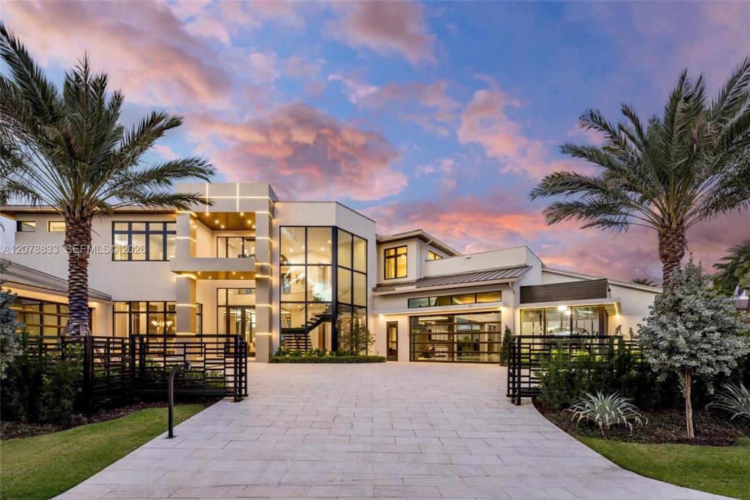 51 Isla Bahia Dr, Fort Lauderdale, Florida 33316, USA