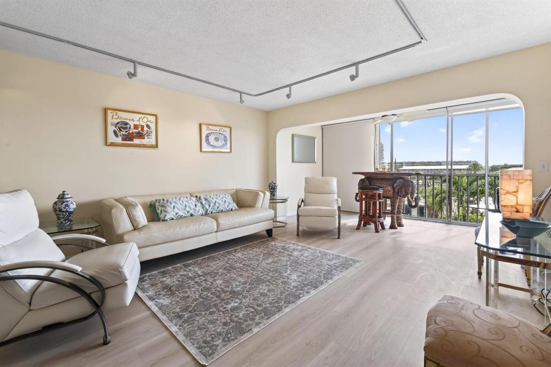 907 Marina Drive Unit 306, North Palm Beach, Floride 33408, États-Unis