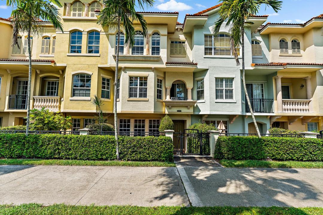 2558 Gardens Parkway, Palm Beach Gardens, Floride 33410, États-Unis