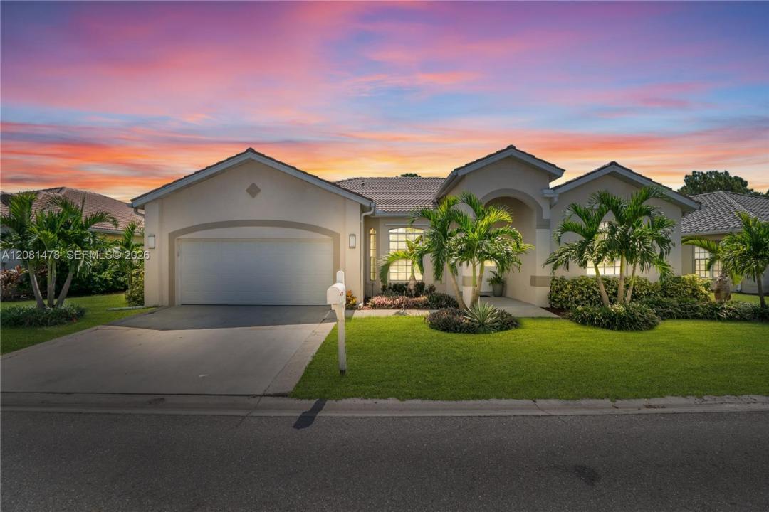 11142 Lakeland Cir, Florida 33913, USA