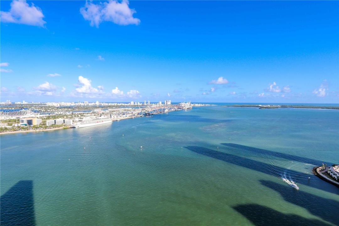 335 S Biscayne Blvd 3709, Miami, Floride 33131, États-Unis