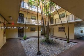 11905 NE 2nd Ave C102, North Miami, Florida 33161, USA
