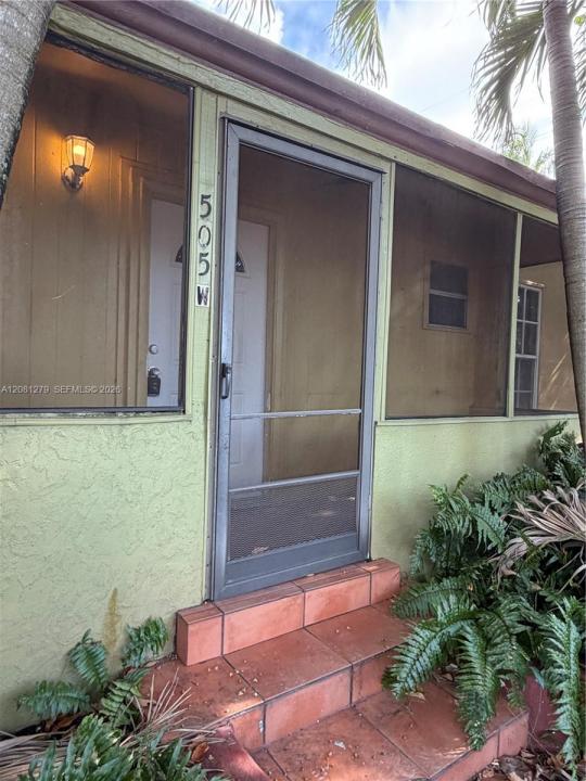 9614 NW 5th Ave 505w, Miami, Floride 33150, États-Unis