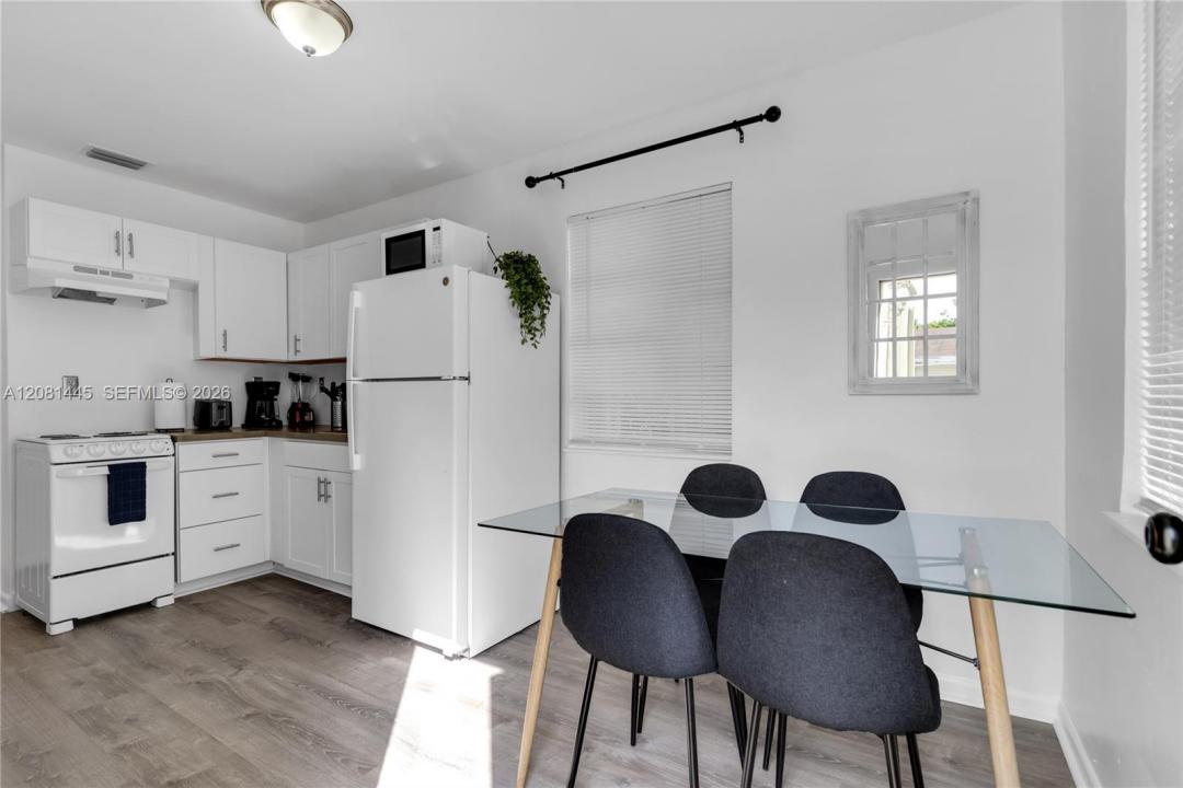 925 SW 15th Ave ., Miami, Floride 33135, États-Unis