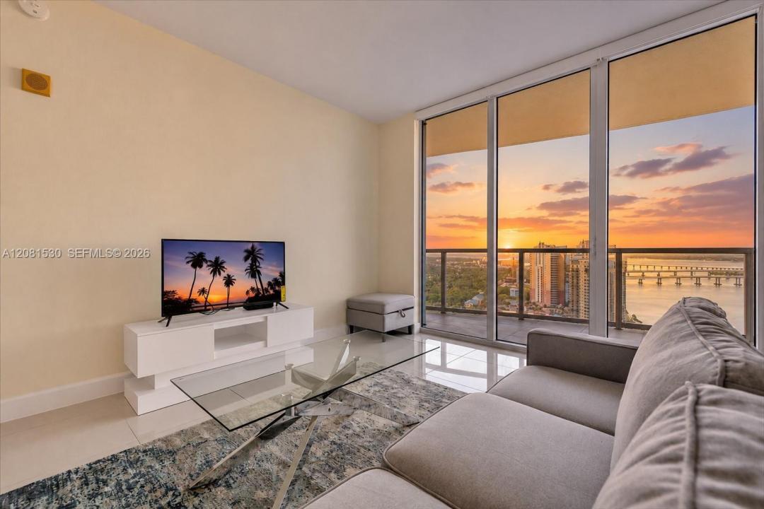 3000 Oasis Grand Blvd 2802, Fort Myers, Florida 33916, Stati Uniti