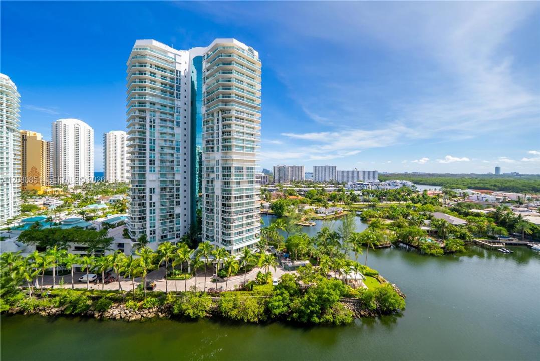 300 Sunny Isles Blvd 4-1208, Sunny Isles Beach, Floride 33160, États-Unis