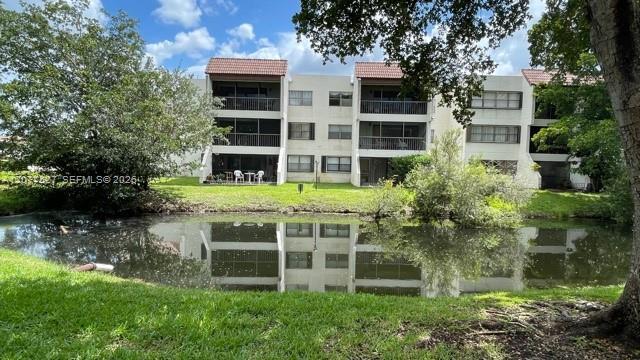 100 Lakeview Dr 103, Weston, Floride 33326, États-Unis