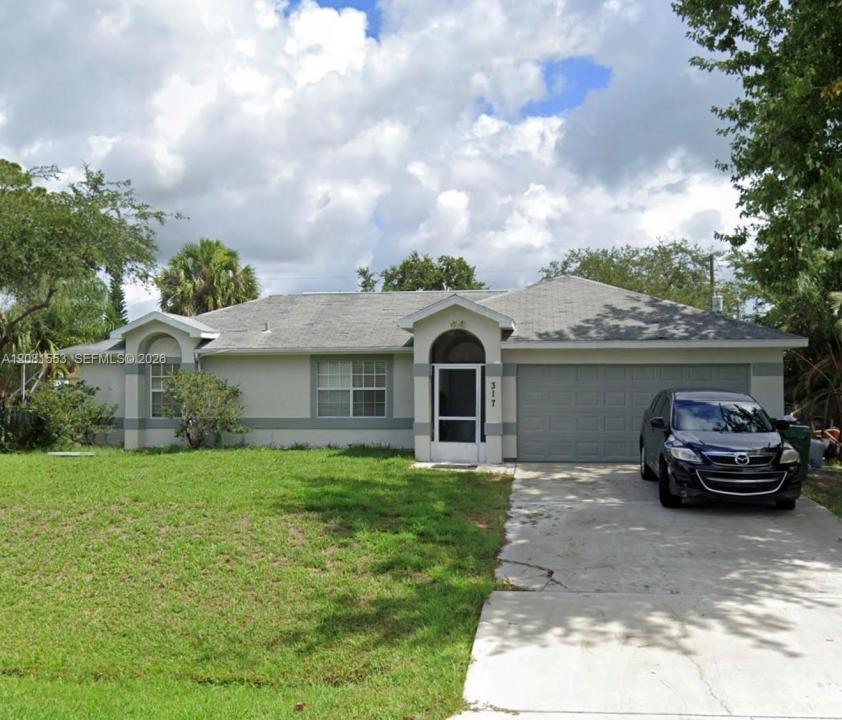 317 SW Buxton Ave, Port St. Lucie, Floride 34983, États-Unis