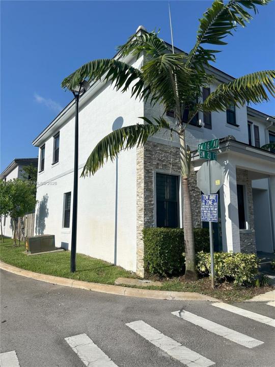 1602 SW 28th Ct, Fort Lauderdale, Florida 33315, USA