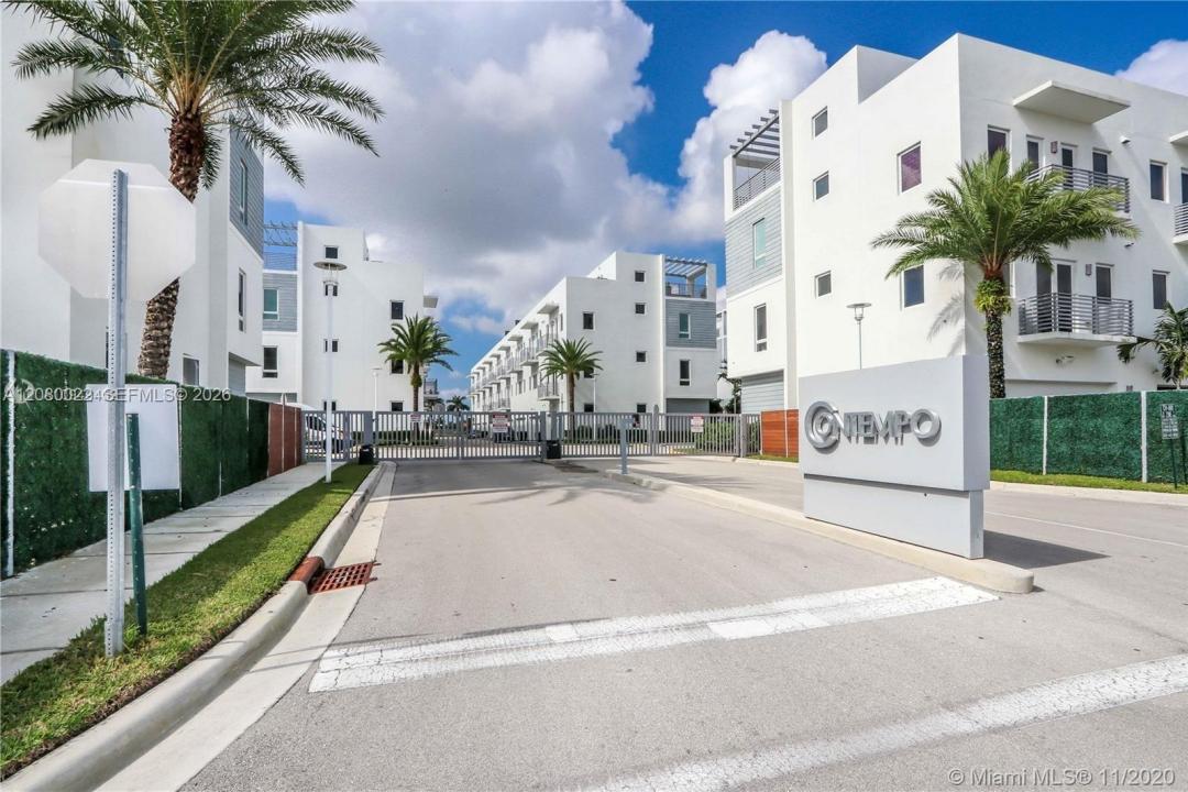 9123 NW 33rd St, Doral, Florida 33172, USA
