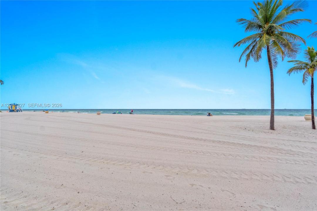 1801 S Surf Rd 1E, Hollywood, Florida 33019, USA