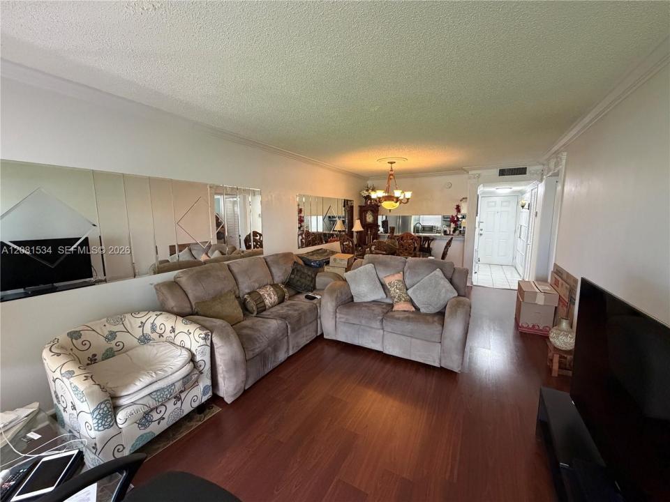8600 N Sherman Cir 103, Miramar, Florida 33025, Stati Uniti